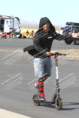 media/Mar-13-2022-SoCal Trackdays (Sun) [[112cf61d7e]]/Around the Pits/